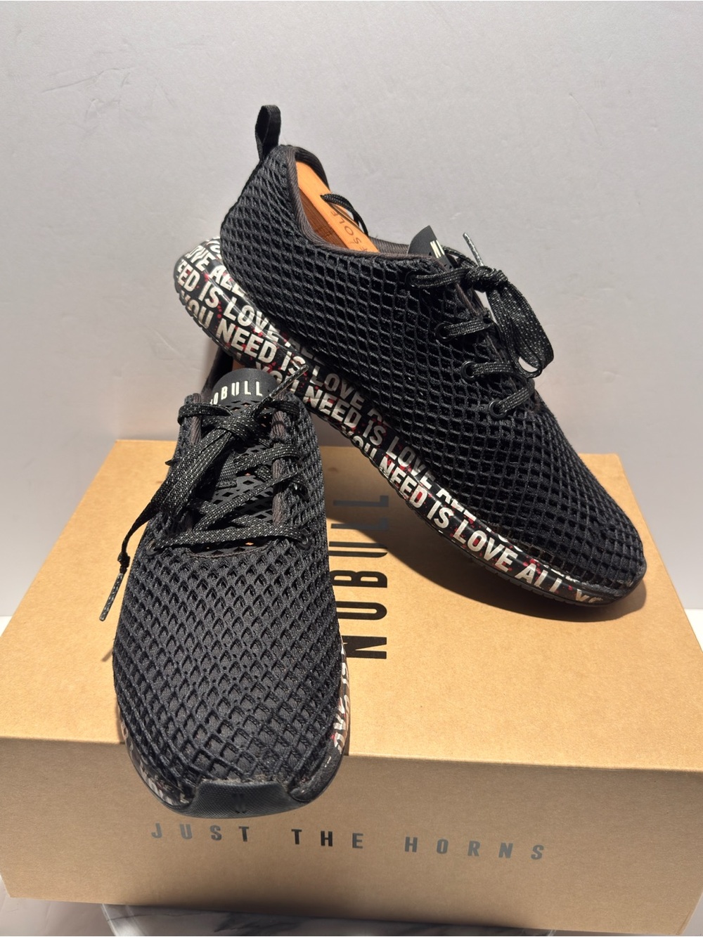 Nobull Mesh Runners Unisex Shoes M 11 W 12.5 Black "All You Need Is Love" W/box